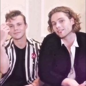 Meet your Posher, Ava